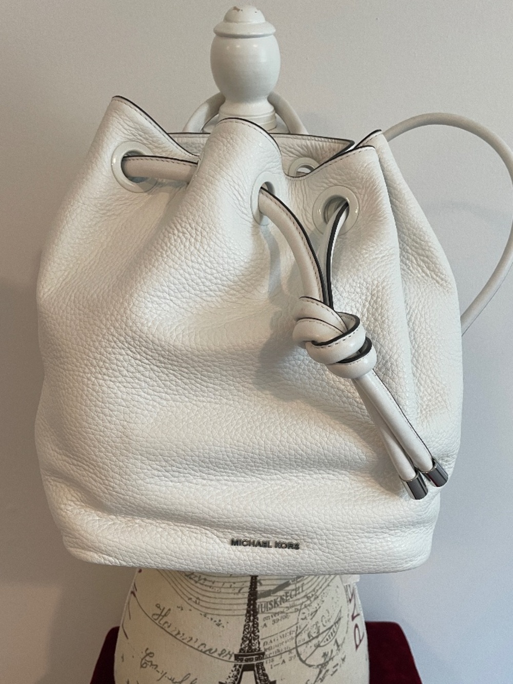 MICHAEL KORS - Dalia Drawstring Leather Backpack - NWT - Picture 5 of 6